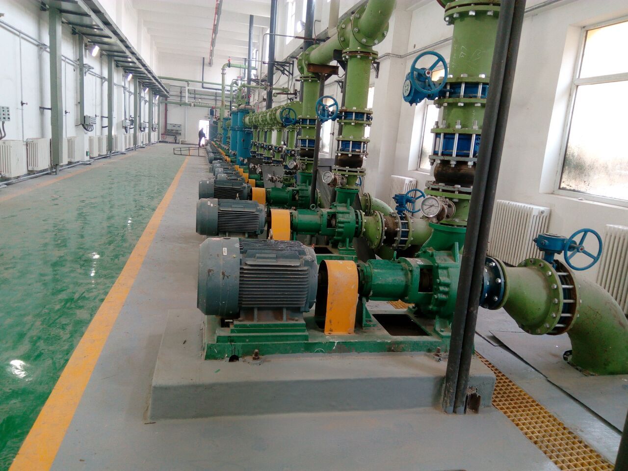 陜西榆林客戶IHF襯氟離心泵使用現場